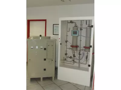 Elektrolyse und Filtration.JPG